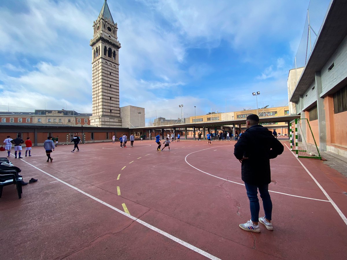 Nunca pierdas el contacto con el patio. Donde empieza todo. 

<a href="/ecatolicas/">Escuelas Católicas</a> 
<a href="/ClubEscolapias/">Club Deportivo Escolapias Carabanchel</a> <a href="/VirgendeAtocha/">VirgendeAtocha-FESD</a>