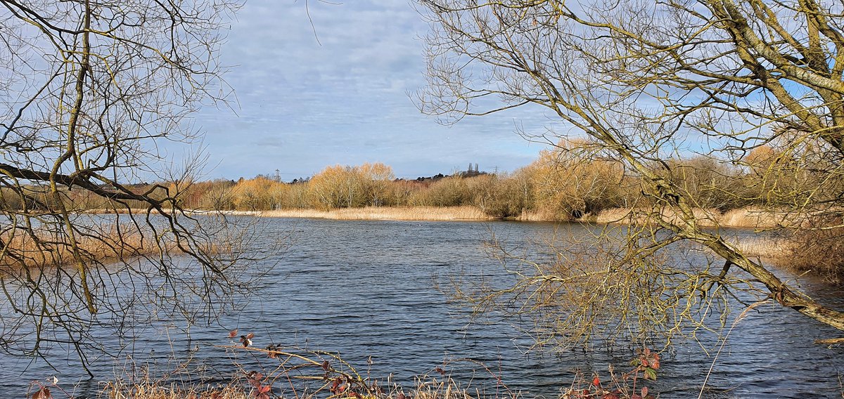 Are you looking for some #Northamptonshire inspiration this weekend? 
Here's an idea, plus links to all my other local content so you can browse to your heart's content and find a new place to explore!
Where are you going to go next? #GetOutside 
thehelpfulhiker.com/2023/03/11/wal…