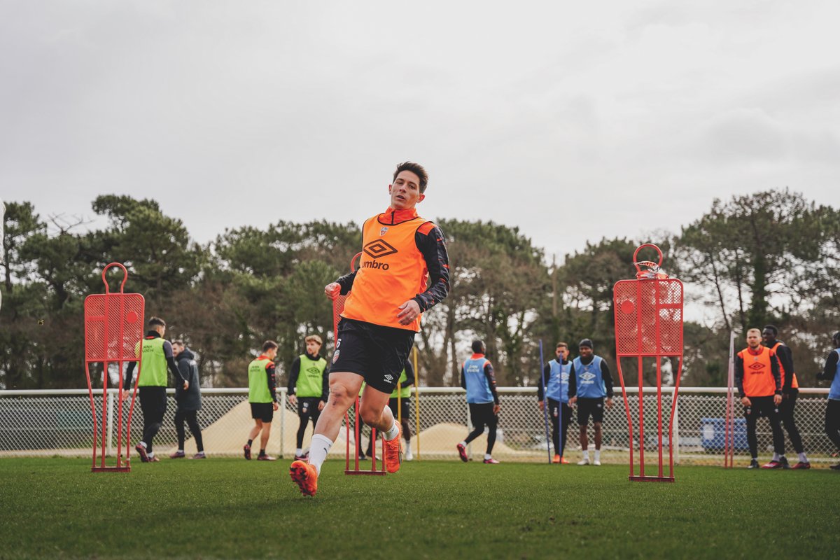 FCLorient's tweet image. Demain ➡️ #FCLESTAC (15h)