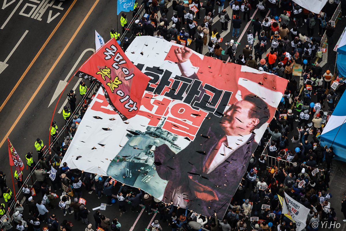 Zeitgei35187159's tweet image. 2023.03.11.17:00 대한민국 서울시
친일역적 윤석열을 몰아내자! 
윤석열퇴진-김건희특검 30차 촛불대행진