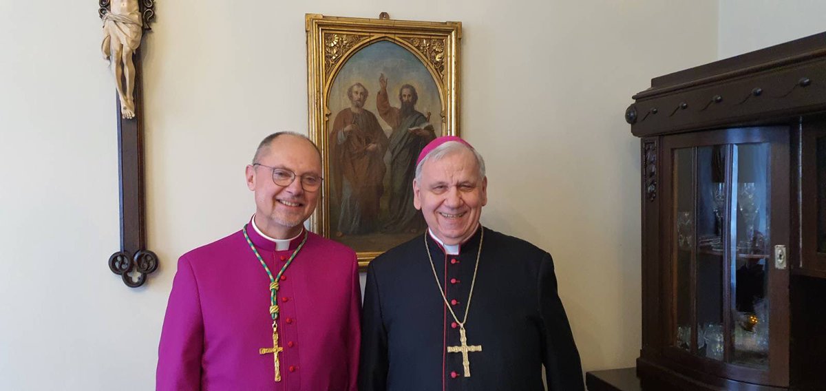 Uroczystości sakry biskupiej i ingres biskupa nominata Sławomira Odera rozpoczną się o godz. 12:00 w Katedrze św. Apostołów Piotra i Pawła w Gliwicach.