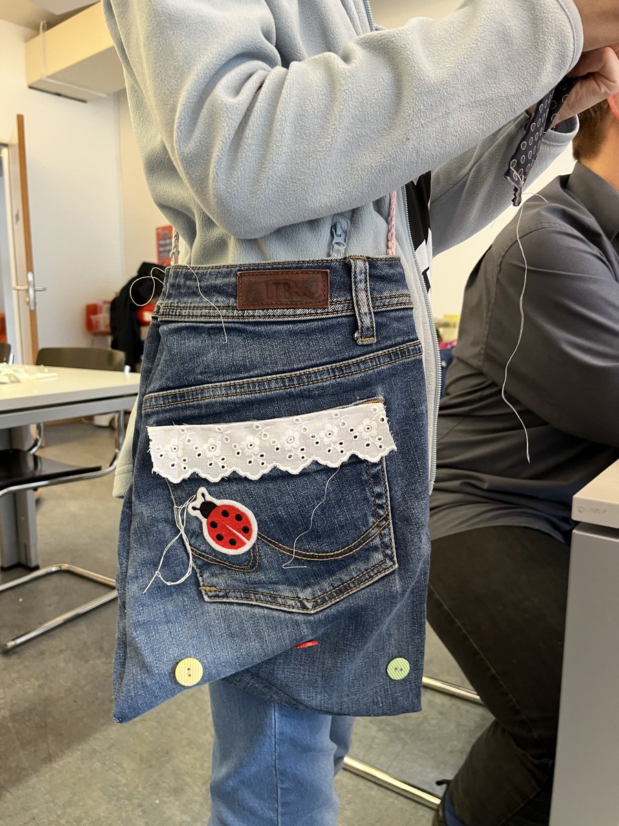 Stadtbibliothek Neuss tweet media