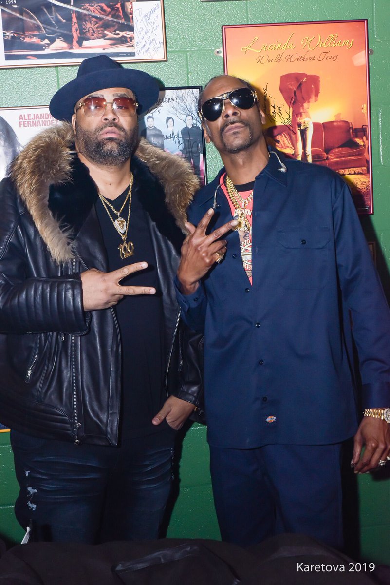 biggvon2's tweet photo. Uncle snoop salute go stream that @mountwestmore album https://t.co/RL02MjcVJV
