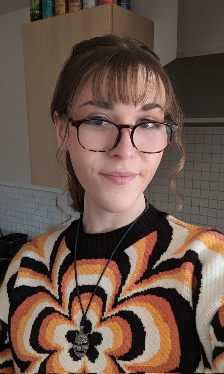 socoolrobyna's tweet photo. Transsexual gamer alert https://t.co/zyd3KxBRxL