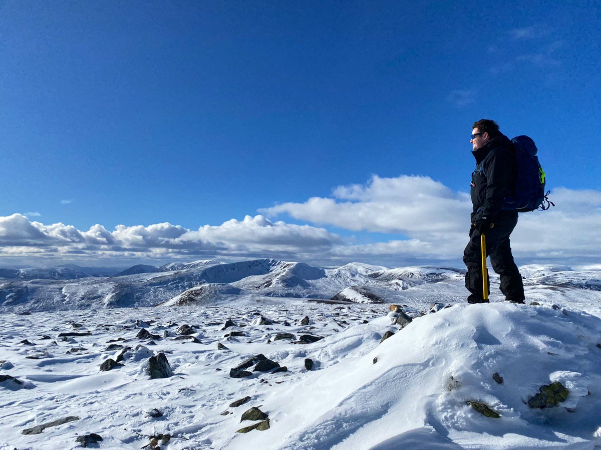 GCU_ECS's tweet photo. ECS members have been out far and wide this weekend with some long runs and walks taking place. 

The longest so far has been 16.27km

@TASCharity @GCUParamedicBSc #fundraiser #charity #paramedic #student #support #winterwalking #running #JustGiving https://t.co/ez0WCZuoCN