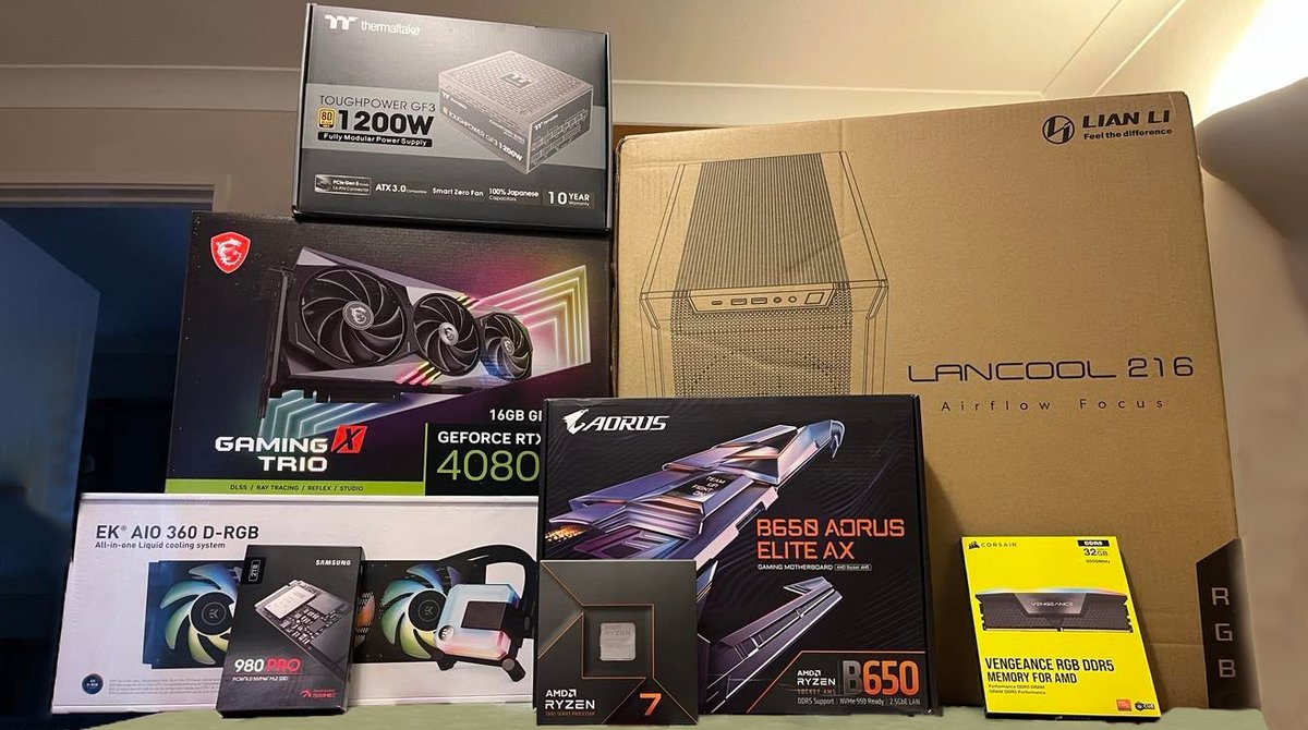 BusyBuilds's tweet photo. Did someone say stacked PC? 🔥

- Gigabyte B650 AORUS ELITE AX ATX AM5

- Corsair Vengeance RGB 32 GB DDR5-6000

- AMD Ryzen 7 7700X

- MSI GAMING X TRIO GeForce RTX 4080

Stay tuned for the finished build! https://t.co/jMFZ2bRNji