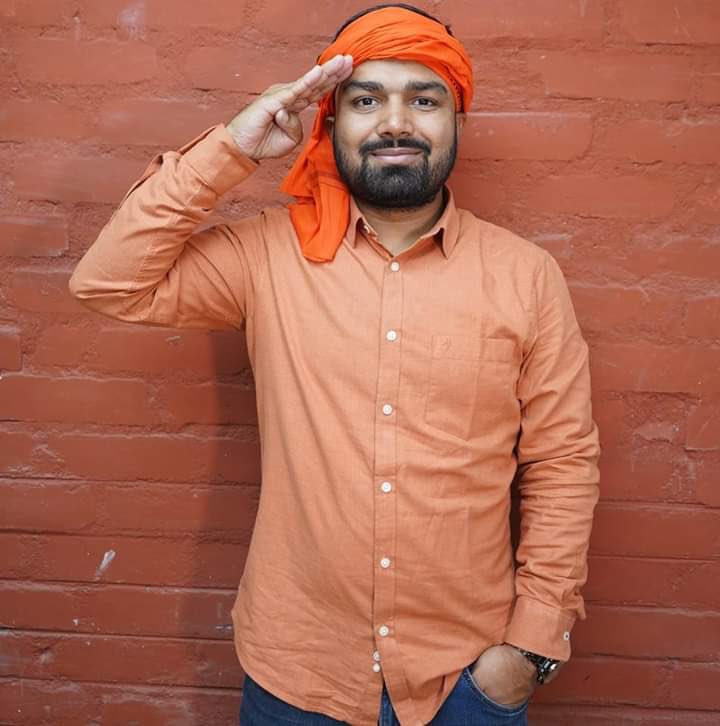 msmanishdubey's tweet photo. बहुत खुशी की बात है।
#I_Support_Manish_Kashyap  पूरे भारत में  #Twitter पर  #No_1_Trending  कर रहा है।
#मनीष_कश्यप https://t.co/v9JXk1DvMu