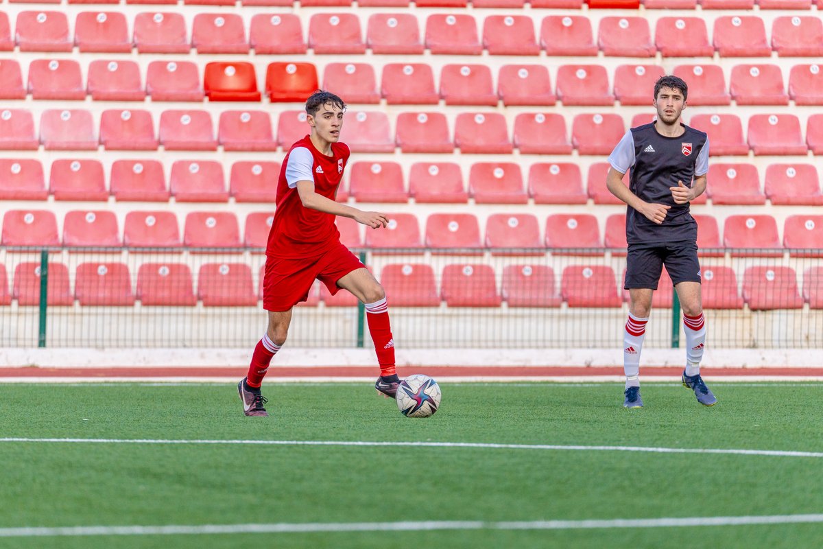 🇬🇮’s U16s hard at work as they prepare for their upcoming UEFA Development Tournament in Bulgaria 🇧🇬