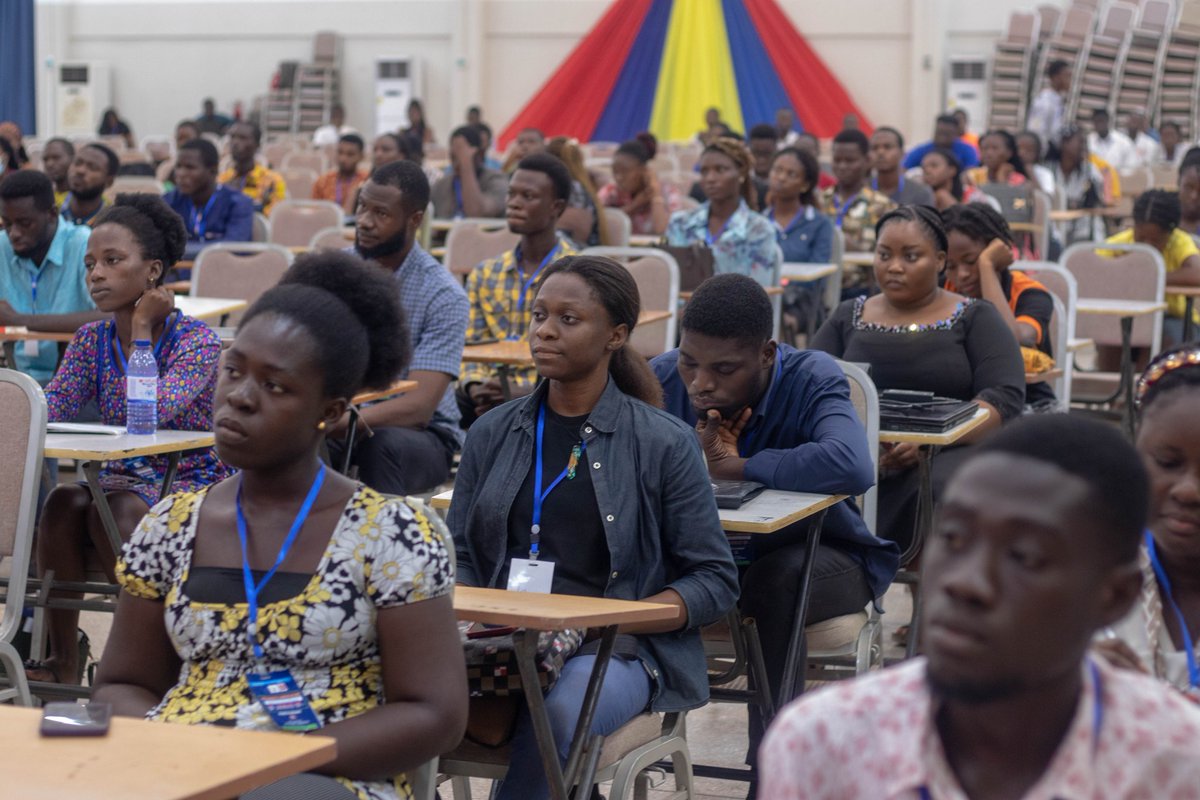 addovaness's tweet photo. We collaborated with YDCD and UCC SRC to host the maiden Diplomatic Convocation at the University Of Cape Coast (UCC), under the "Empowering the Youth to Build Career in Diplomacy and International Relations." 

Graced Life TV,
Diplomatic Information &amp; More https://t.co/h2sf7IkN11