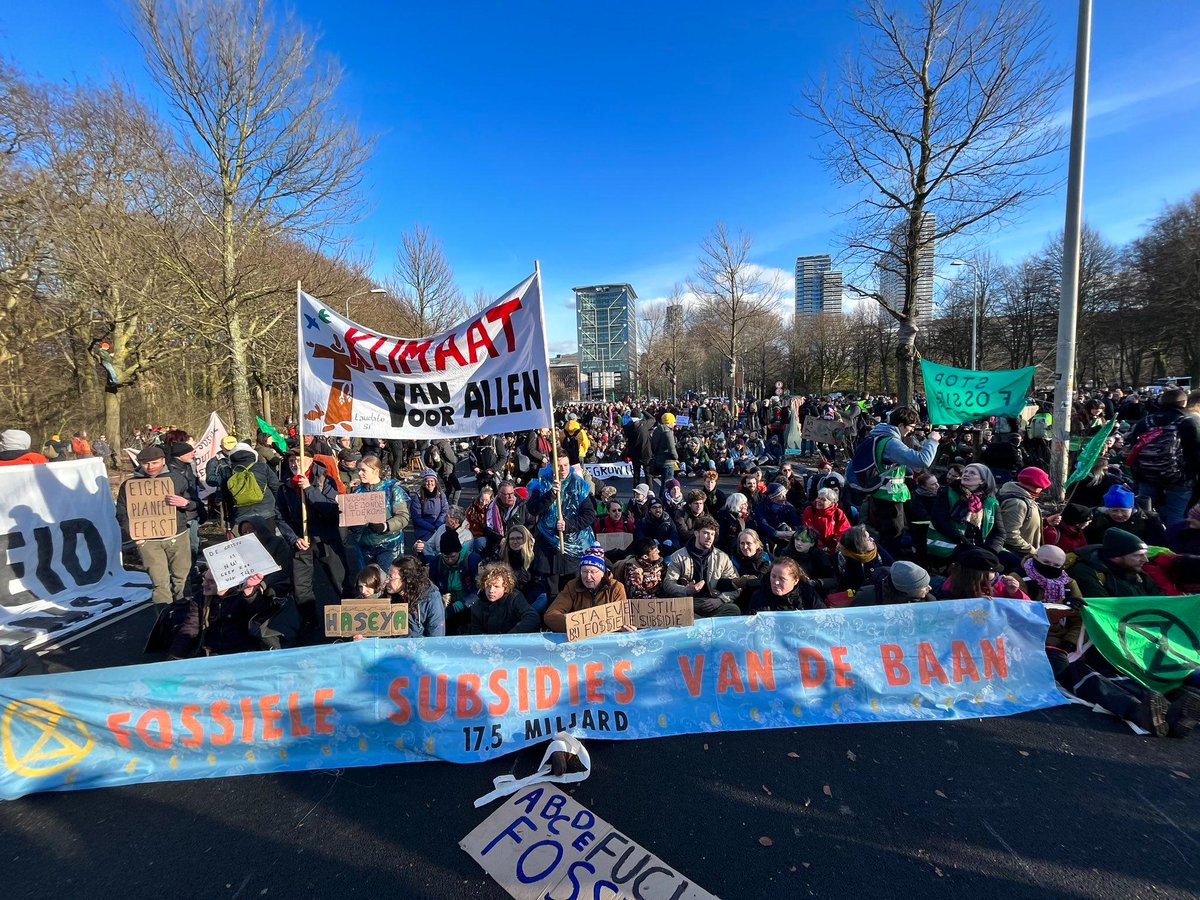 We are unstoppable. Another world is possible. #A12 #StopFossieleSubsidies #Klimaatrechtvaardigheid