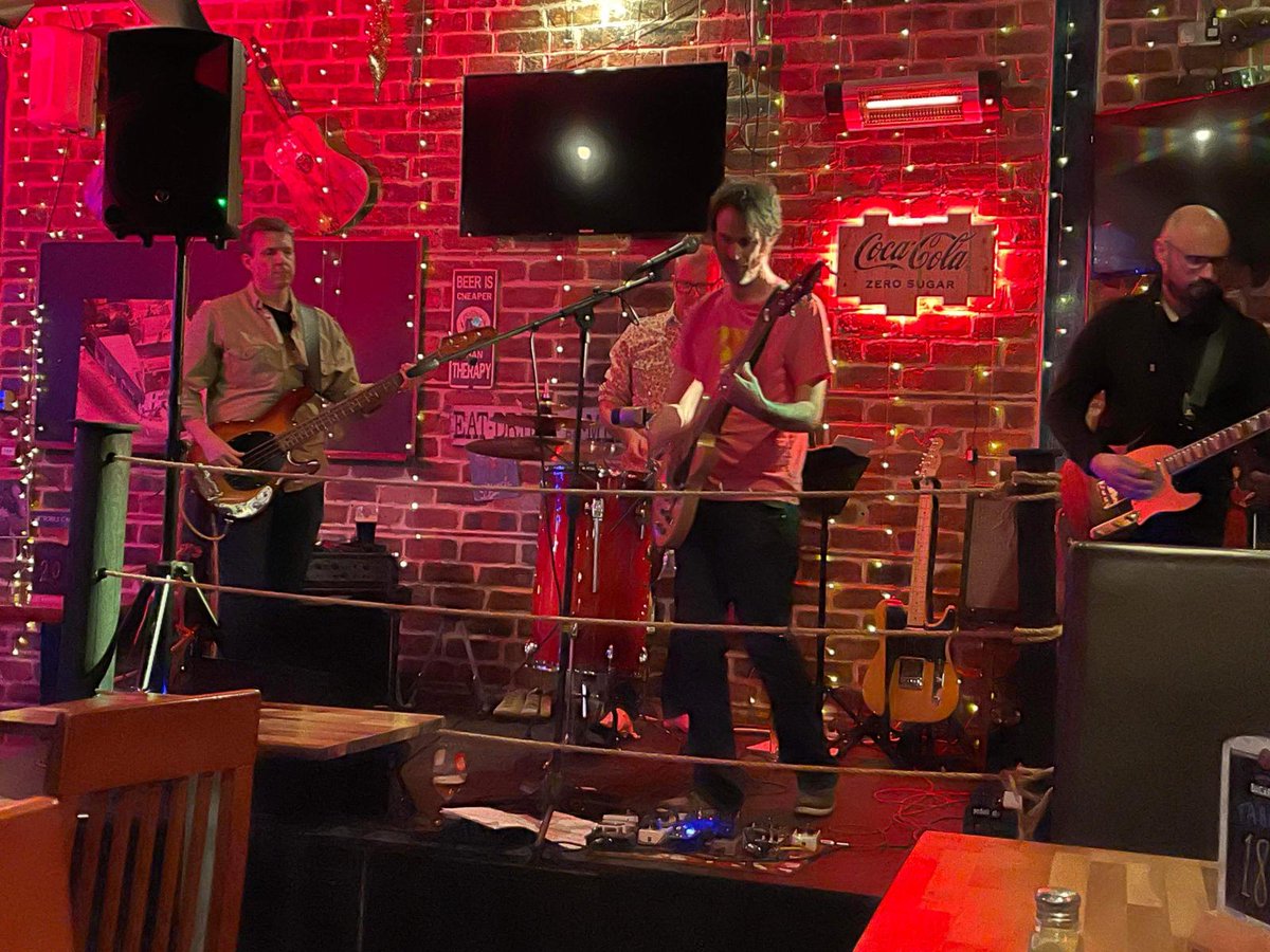 PaperMachineMus's tweet image. Tonight the night...
Come see us at the Black Isle Bar Fort William 
Noise starts at 8pm