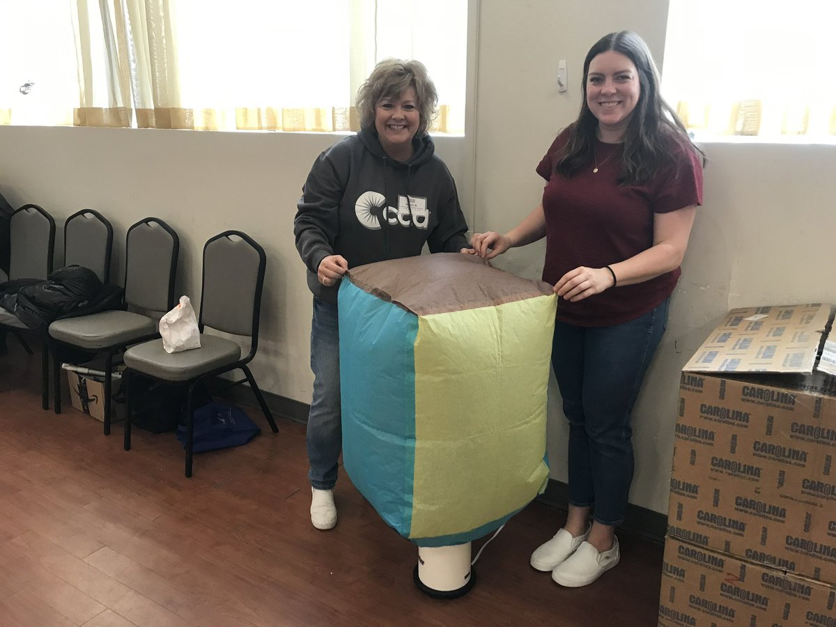 STEMnaut's tweet image. This hot air balloon session was fantastic! Cannot wait to bring to our learners at #TechWorksatCCA Thanks so much @DrYemothy and @DoDstem. #CCA #DocYSTEM #STemEducation