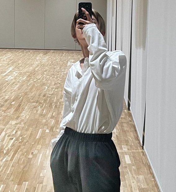 no underwear for tonight <3