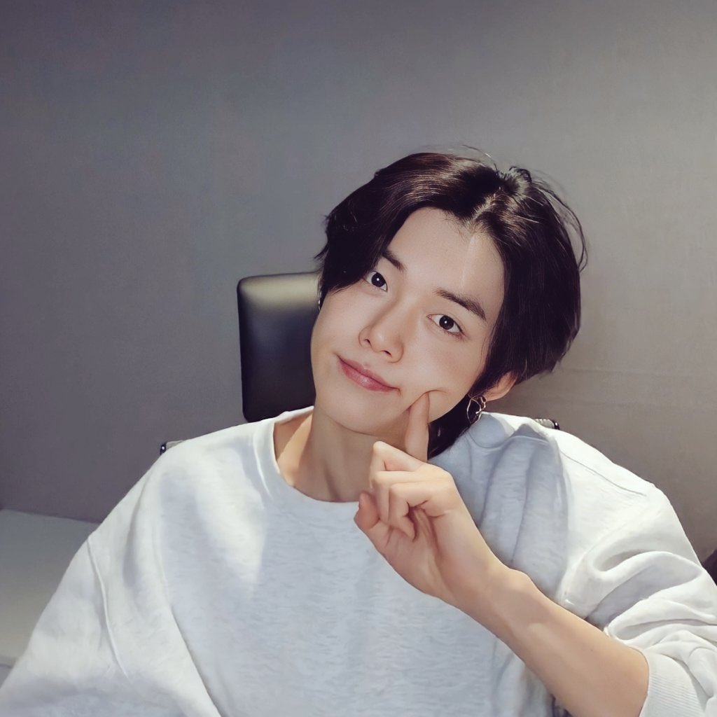 LOOKING 😭 FOR 😭 MORE 😭 /INTERACTIVE/ 😭 MOA 😭 MOOTS  😭 THEY 😭 SAY 😭 IT 😭 WORKS 😭 LIKE 😭 THIS 😭 SO 😭 PLS 😭 RT 😭 THIS 😭 TWEET 😭 TO 😭 SPREAD 😭 THANKS 😭

ifb just please be interactive, i like interacting with my moots but i usually dont get alot of interactions :(