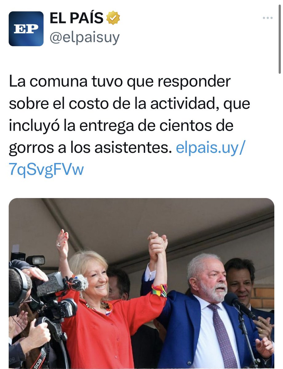 CosseCarolina's tweet photo. Invitamos a la IM al presidente de una potencia como Brasil con un rol estratégico con UY. Logramos que todo el público que quisiera lo pudiera ver y escuchar. Por tanto, contratamos audio y pantalla. Por su agenda podía a las 15h en enero y dimos gorros y agua a quien lo precisó https://t.co/zgbz2sox4d