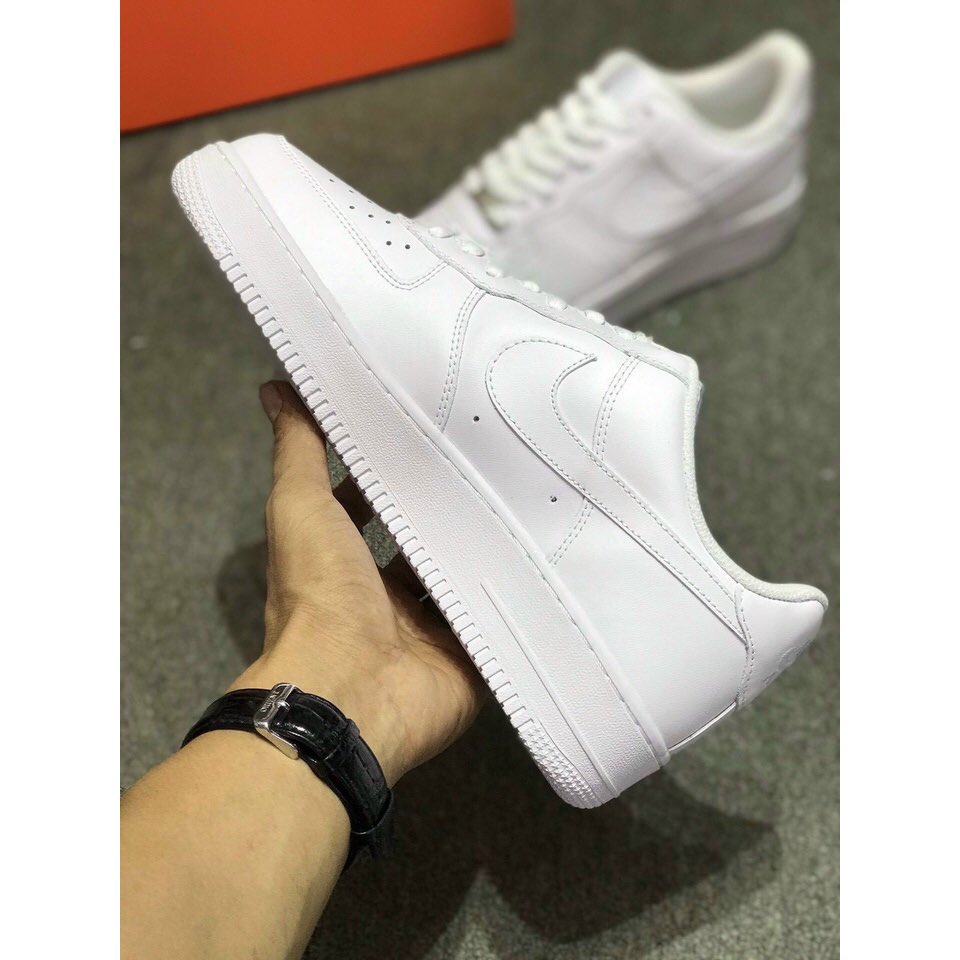 amstore_sd's tweet photo. لايك اذا عجبك المنتج وخلي ال DM فاتح 
Nike Air Force 1 🥶🌊✨
Sizes:45,44,43,42,41 
Price :12,500 SDG only 🔥
توجد خدمة توصيل داخل ولاية الخرطوم 🛍🛵 
الكمية محدوده 🚨
DM or order on WhatsApp ☎️0116000424 https://t.co/F0kB6DAkx8