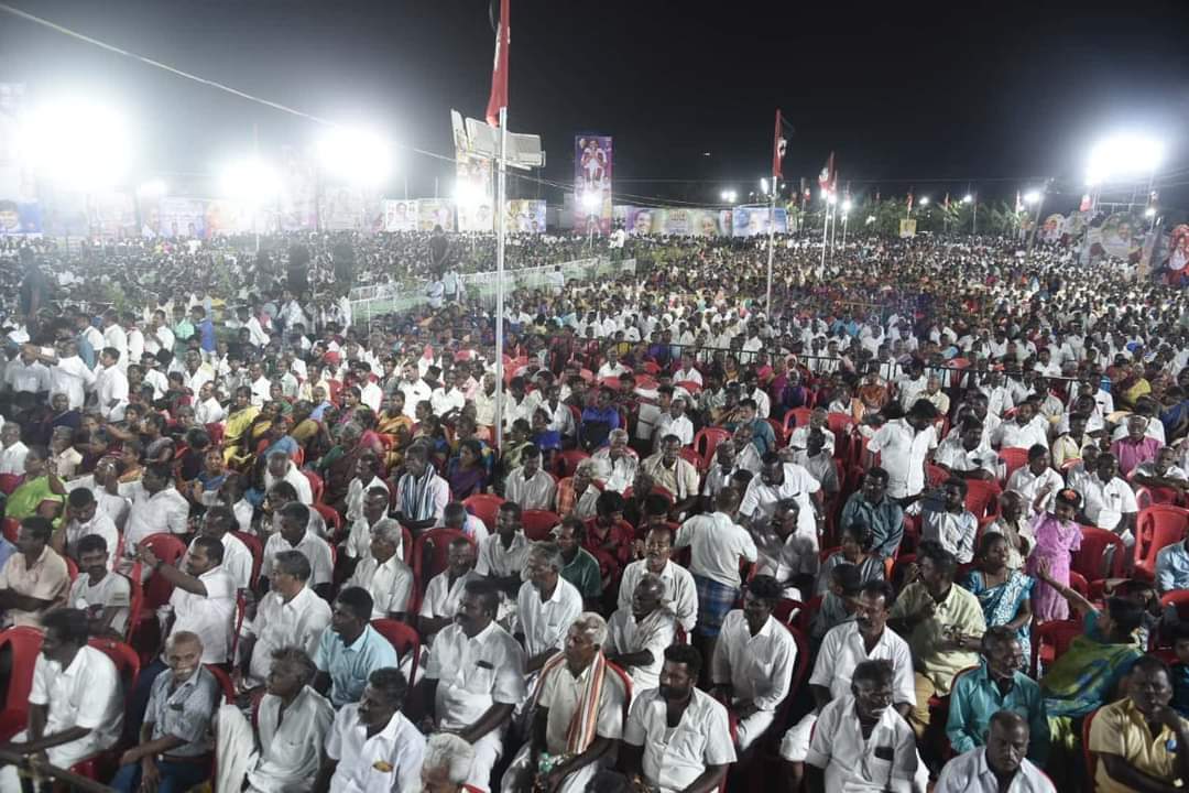 KRPrabu8's tweet photo. மாண்புமிகு "இதயதெய்வம் புரட்சித்தலைவி அம்மா" அவர்களின் 75-ஆவது பிறந்தநாளை முன்னிட்டு, மாண்புமிகு கழக இடைக்காலப் பொதுச்செயலாளர் திரு. Edappadi K. Palaniswami அவர்கள், சிவகங்கையில் மாபெரும் பொதுக்கூட்டத்திற்கு தலைமையேற்று உரையாற்றினார்.
#AIADMK #amma75 Aiadmk Sivagangai https://t.co/VvmLEGjBdj