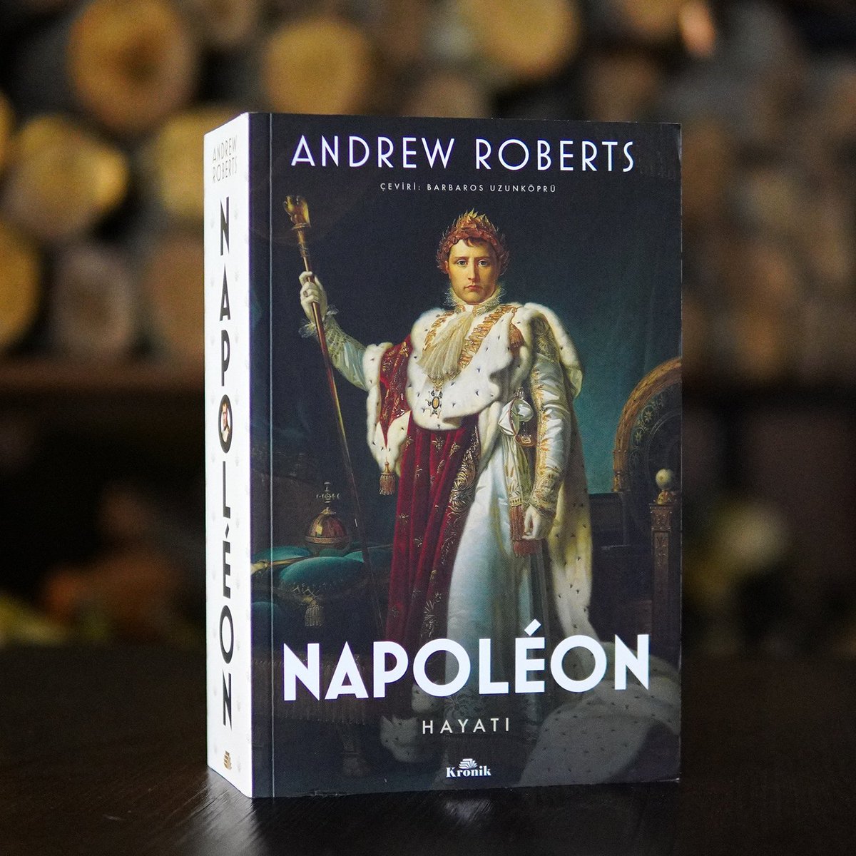 Yeni bir çekilişle daha karşınızdayız. Türkçe literatürdeki en kapsamlı Napoléon biyografisi olan bu kıymetli eseri "2 kişiye" hediye ediyoruz!

Çekilişe katılmak için bu paylaşımı RT edip, hesabımızı takibe almanız yeterlidir.