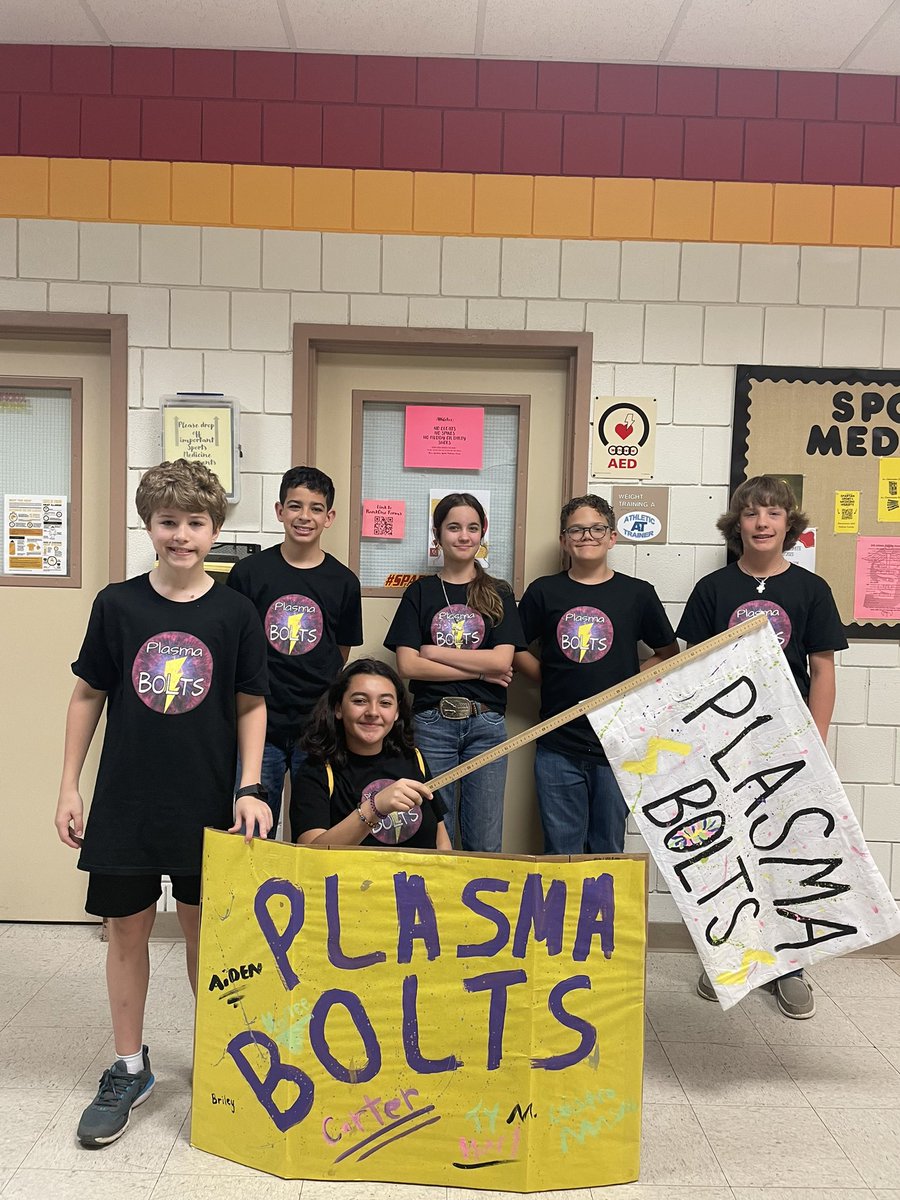 CSIFelder's tweet photo. @BrenhamISD @FIRSTinTexas teams are ready to have fun. They have worked so hard to be here. Good luck to all 56 teams competing at State today! @BrenhamMiddle https://t.co/a6kc3QVakO
