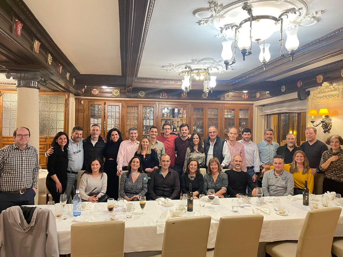 almudenafbr's tweet photo. Fin las IV Jornadas de RHB intervencionista GTRI en Zaragoza . Enhorabuena a todo el comité organizador y especialmente a la Dra @sor_ton como coordinadora del grupo , han sido todo un éxito . Siempre es un placer participar y compartir momentos con grandes compañeros https://t.co/fhHWMLPwrA