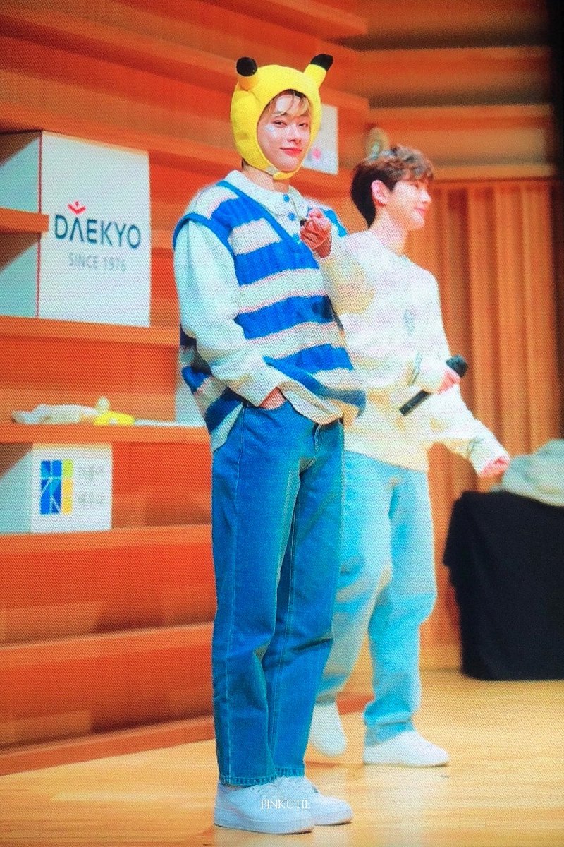 PINK980119's tweet photo. 230311 짱천재😻 #마이빈크💘

#한빈 #템페스트 #HANBIN #TEMPEST https://t.co/mWOKIeEzbk