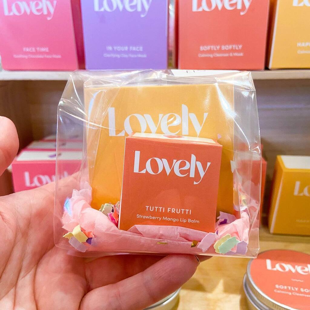 Treat your mum to some @hellolovelyskincare pampering this Mother’s Day with a little gift set! 🧡💛 instagr.am/p/Cppczi8MVor/
