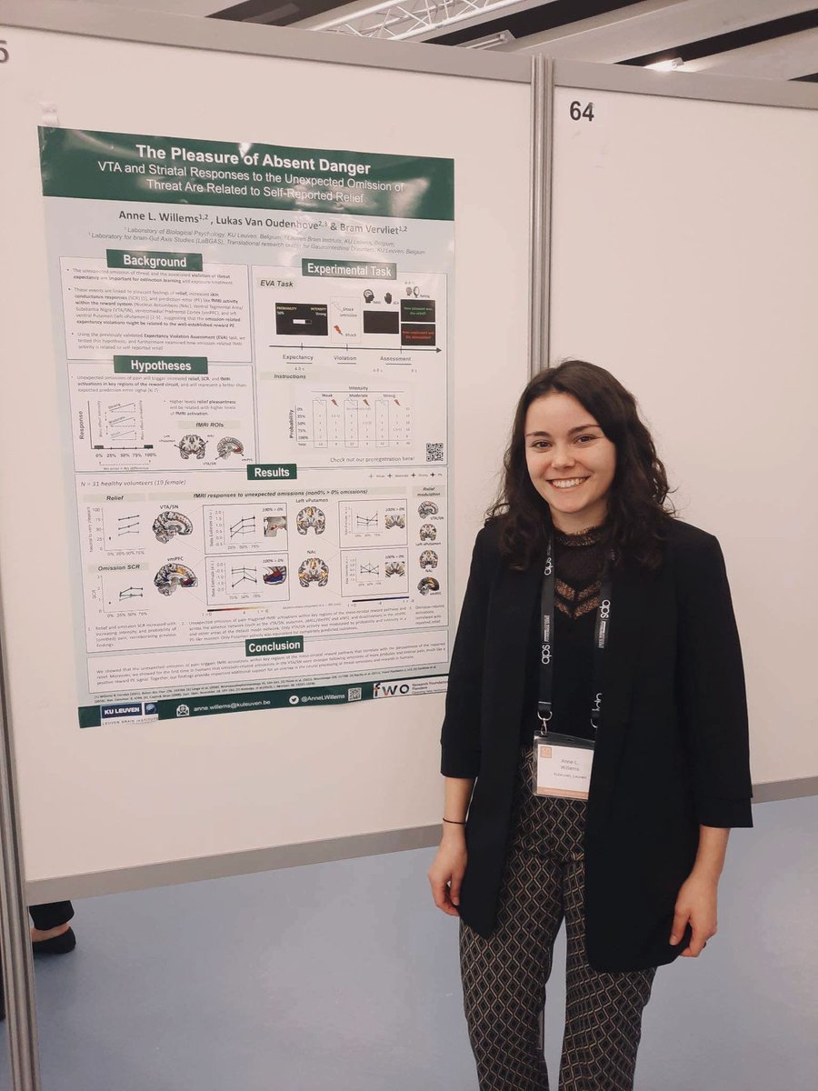LabBram's tweet photo. Bramlab was also well represented at #ICPS2023 
@AnneLWillems @LauraMVercammen and @Lu__Leng presented their posters about their work in our lab: https://t.co/zISGkTt7qW