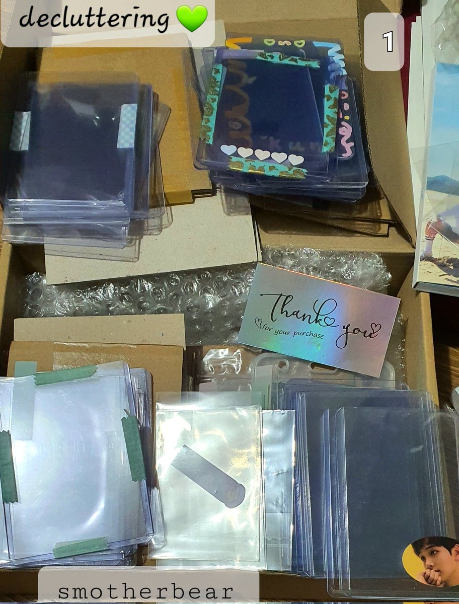 smotherbear1's tweet photo. hi there 🤗 anybody wud like to adopt my items? 70 preloved toploaders etc, 2 unsealed resonance albums, 2 glimo albums with inclusions &amp; mark pc, phantom album with xiaojun pc 💚 just pay for the shipping fee 🚚 indicate below the number of the set you want will raffle https://t.co/iz9uck9TNd