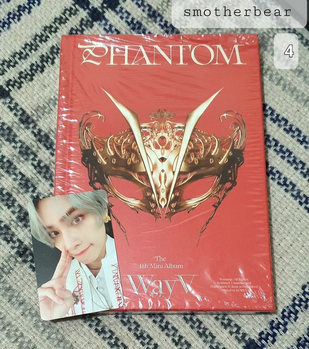 smotherbear1's tweet photo. hi there 🤗 anybody wud like to adopt my items? 70 preloved toploaders etc, 2 unsealed resonance albums, 2 glimo albums with inclusions &amp; mark pc, phantom album with xiaojun pc 💚 just pay for the shipping fee 🚚 indicate below the number of the set you want will raffle https://t.co/iz9uck9TNd
