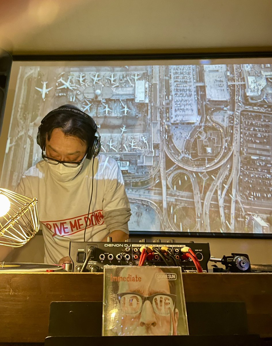 yukk0901's tweet photo. #SilverSun
#DriveMeDown
#Tokyo
#Shimokitazawa
#Shimokita
@yuckeyntbs89 https://t.co/NlFPGBbKXr