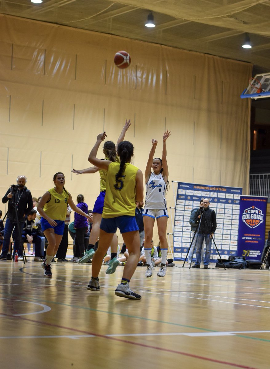 carolddomingo's tweet photo. Big win last week, now focusing on cuarter finals🔜🔜 
This Friday 17 at 19:00pm @sanagusmadrid https://t.co/UeHxMXUqh2