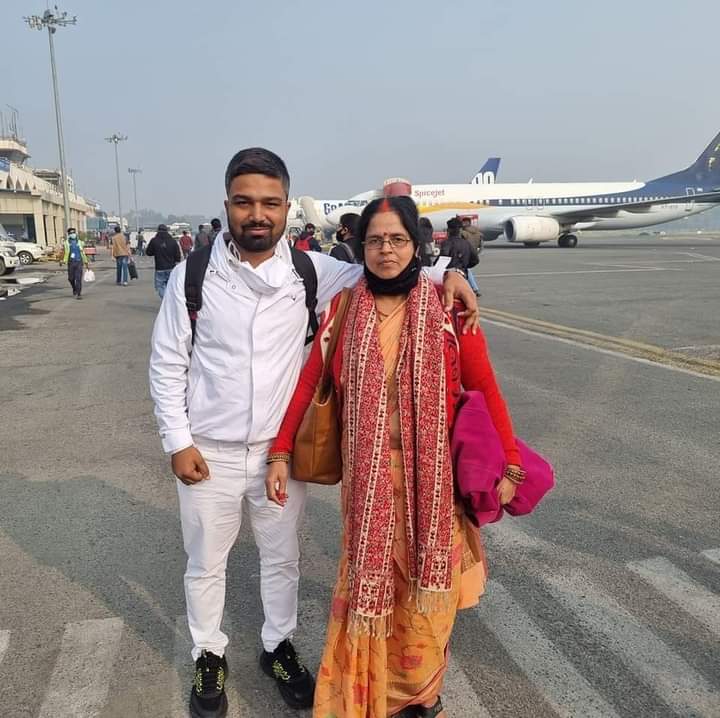 anjupatel2000's tweet photo. हर माँ मनीष कश्यप जैसा शेर बेटा पैदा करे

आज सिर्फ बिहार ही नही पूरा देश बोल रहा है ।

@SachTakNo1
@Mksonofbihar

#ISupportManishKasyap
#ManishKasyap #Manish_Kashyap
#TrendingNow #viraltweets https://t.co/NAtuBDLPPd