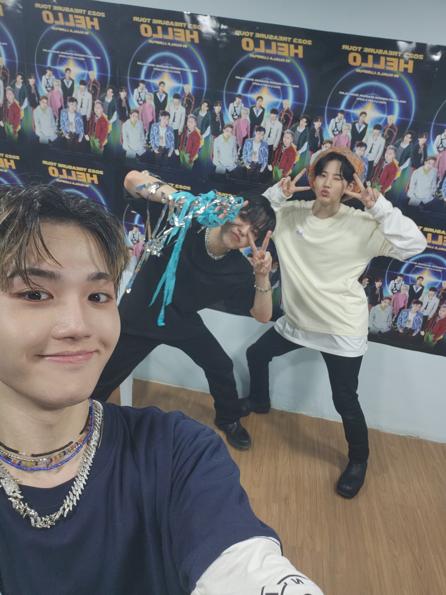 Fq8Hx-4XgAEEHL5?format=jpg&name=large