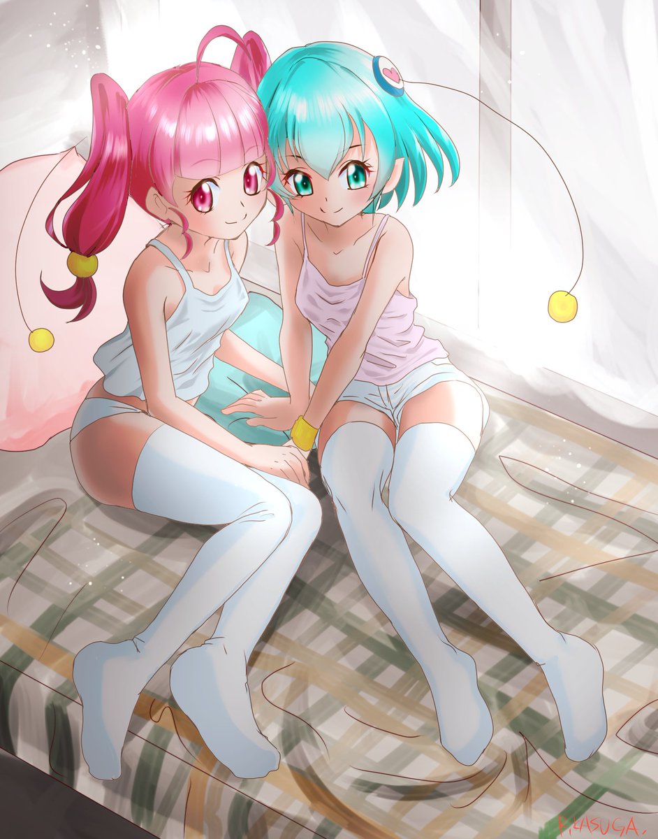 #女の子二人のイラストを貼る見た人もやる
ひかララ