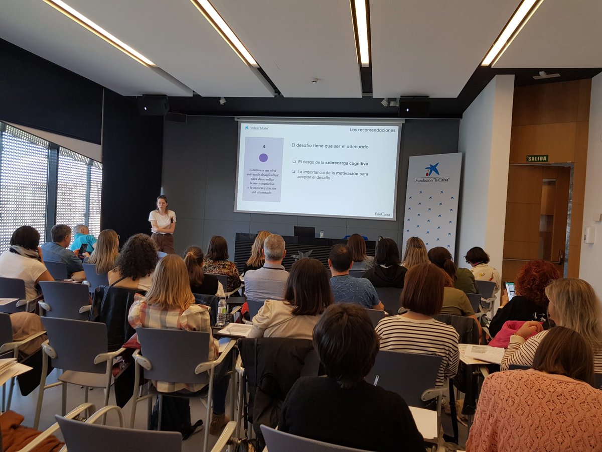 "#Metacognición y #feedback son las dos estrategias que más impacto tienen sobre el aprendizaje del #alumnado, y son de las más baratas de implementar" Isabel Rivero en las #PruebasEDU