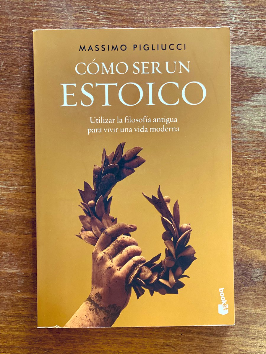 chibas's tweet photo. Libros ✨ que te enseñarán a tener la sabiduría de un estoico y ser más feliz.

1. Cómo ser un estoico. https://t.co/reINkcrQMJ