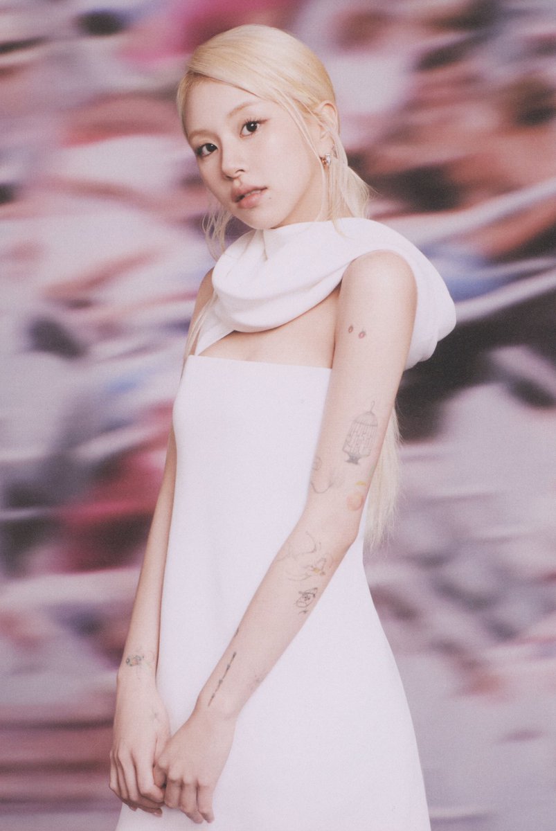 chaeyoungspics's tweet image. her tattoos