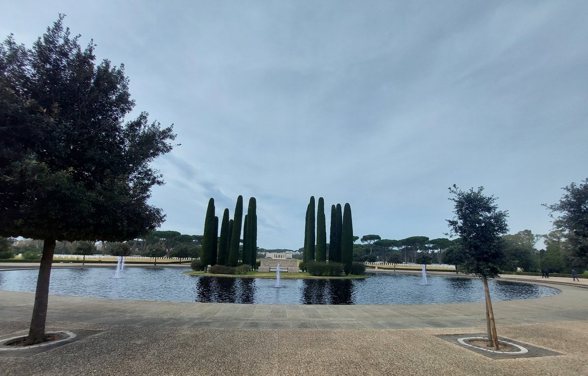 sean_f_scullion's tweet image. A great guided tour of the Sicily-Rome American Cemetery &amp;amp; Memorial in Nettuno. An amazing place! #SaturdayVibes #Anzio #Remembrance #WW2