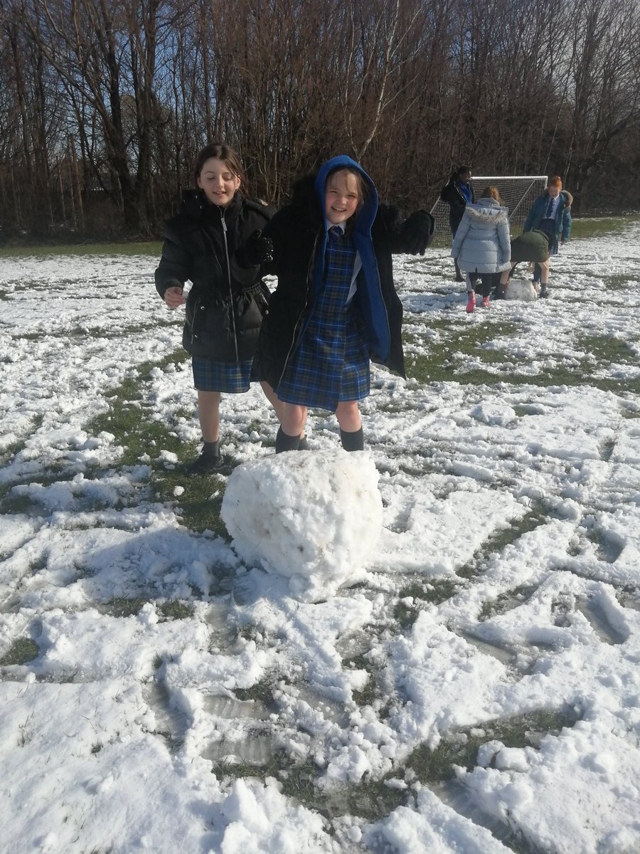 Year 6 had a fabulous morning yesterday playing in the snow ❄️🌨️😍 <a href="/OurLadyStarSea/">Our Lady Star ot Sea</a>