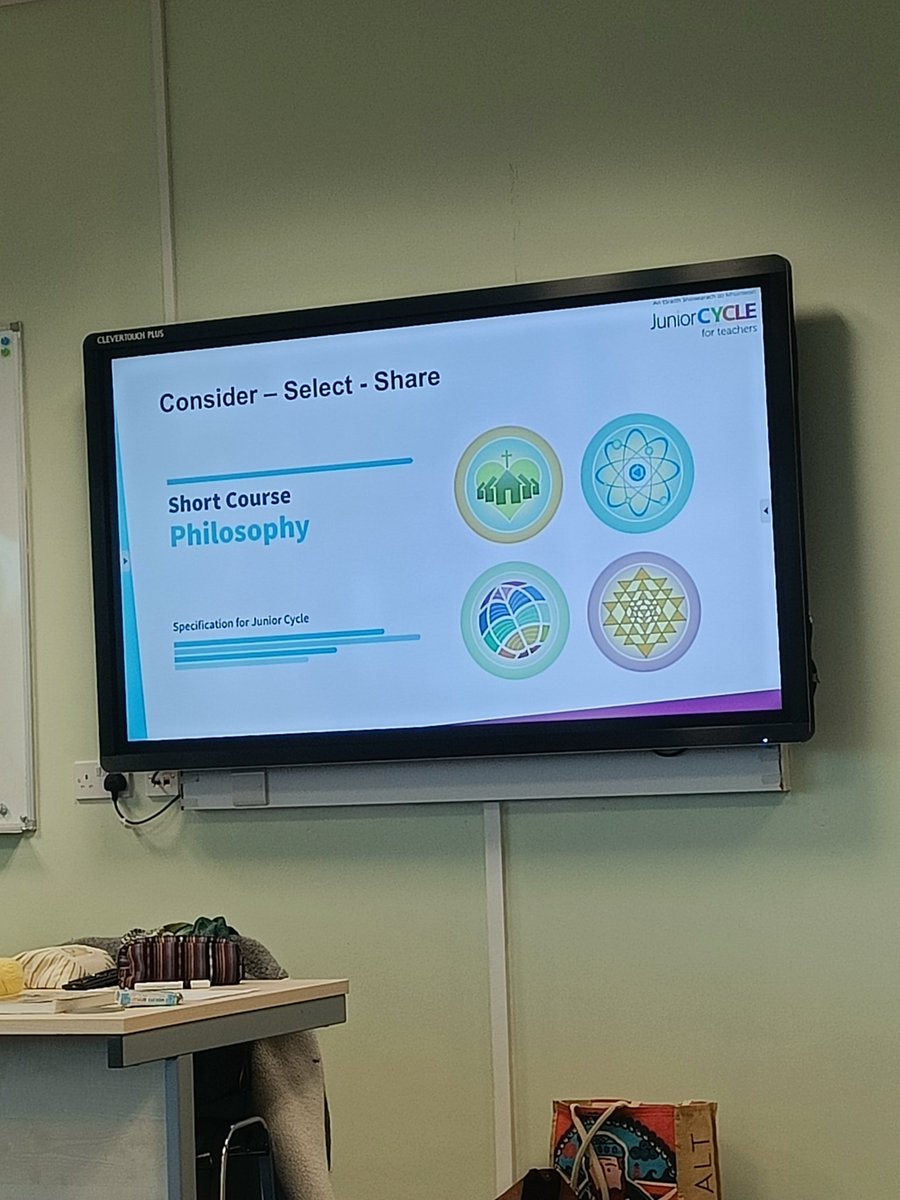 KinsaleComSch's tweet photo. Ms Hedderman, Ms Forrest and Ms Tighe are attending a very insightful CPD workshop on 'Navigating Philosophy with Worldviews' run by the @JCforTeachers in @limerickedcentr today. A very interesting workshop on the Philosophy Short Course and Philosophical views in other subjects https://t.co/MlVcr0idHK