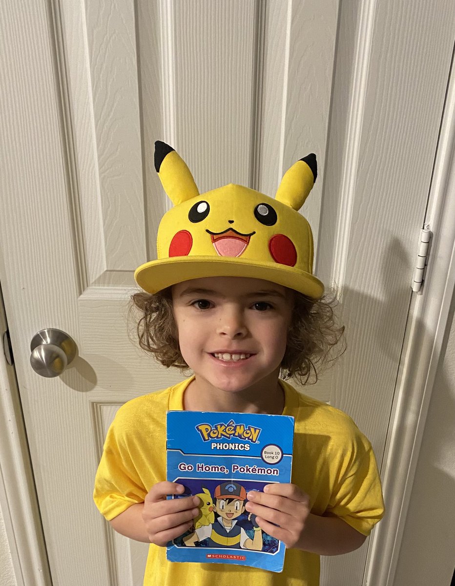 frazierskinders's tweet image. Franklin the Turtle, Pikachu, and The Great Eggscape crew.