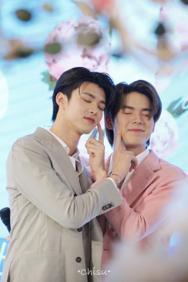 nutty_chisu's tweet photo. น่าร๊ากกกกกก🥰🤏🏻🤏🏻
#DestinyXMeenPing 
#Meennicha8 #pingkittanun 
#Area86 https://t.co/zbeGS2lfvC