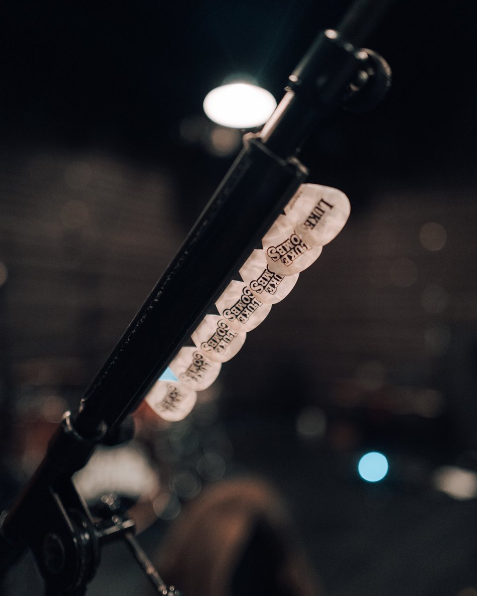 lukecombs's tweet image. 2 weeks until the World Tour starts…