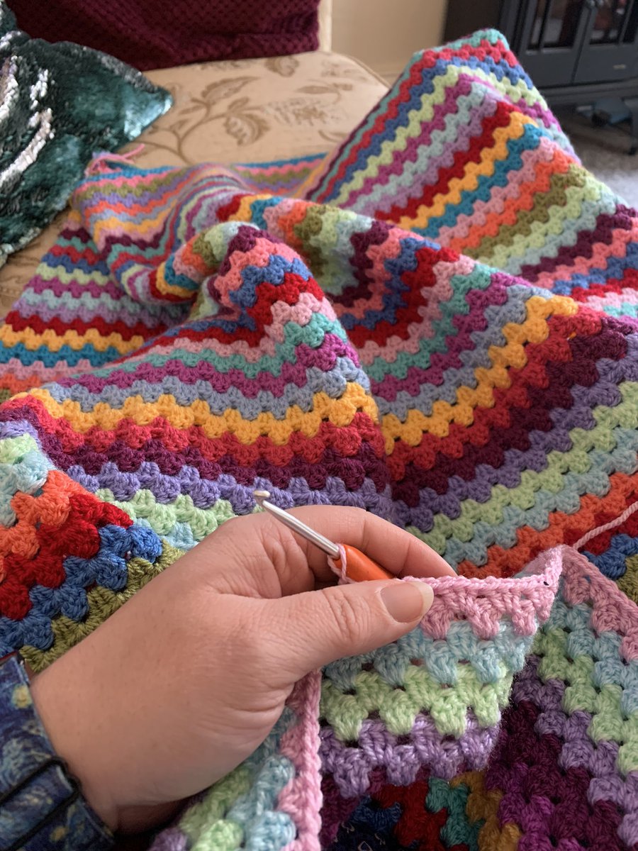 Best part of making a blanket - when it’s long enough to snuggle under while you work 🧶 

#crochet #crochetblanket #stayingwarm #handmade