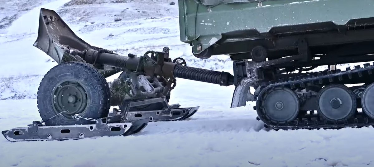 AlpinsHist's tweet image. et dont s'inspirent toujours les Troupes de montagne 🇫🇷 pour se préparer aux engagements en taïga enneigée et glacée. Les 🇫🇮 sont une référence.
#coldweatherwarfare #arcticwarfare #OMGF