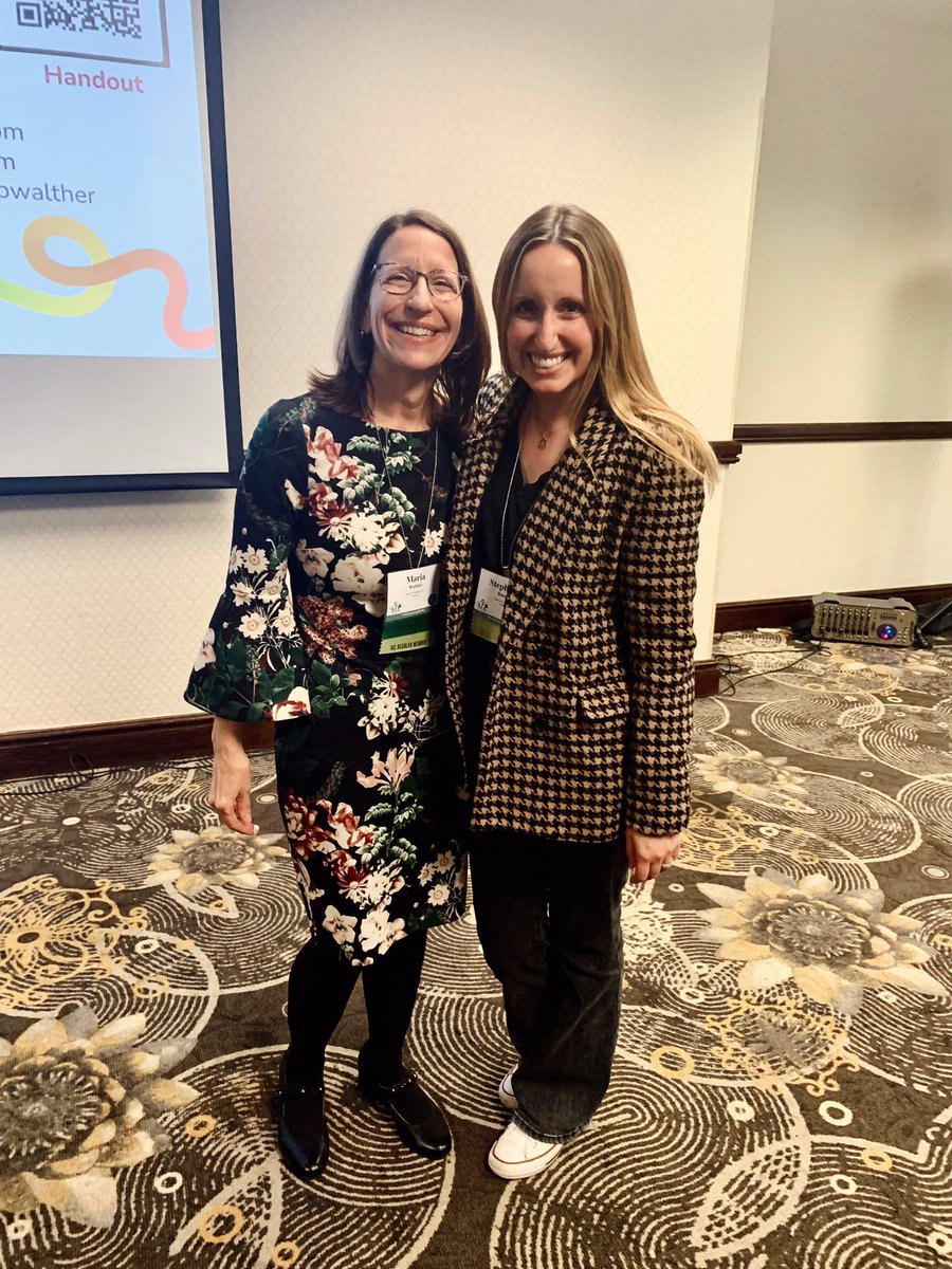 K3withMrsB's tweet photo. What an enlightening conference with @ILReadCouncil! I got to shake hands and discuss @Yorkville115 readers with my Lit heroes:
✨@donalynbooks
✨@mariapwalther
✨Laura Beltchenko
My heart is full, my hands are heavy with books, and my wallet is empty!☀️🌈#ILreads https://t.co/lXYomeD5rF