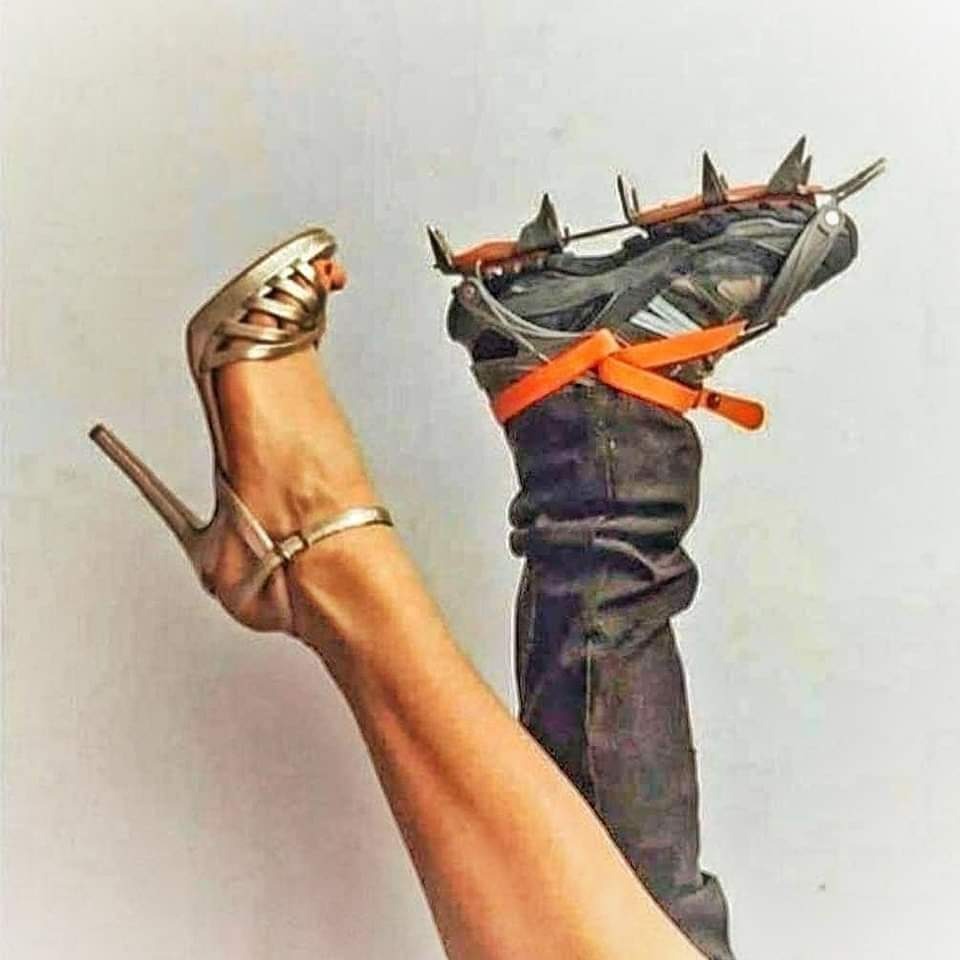 En algún momento todo lo que ha venido, se va.
Nada es para siempre, sea grato o ingrato. Aprende a dejar pasar, a no desesperarte. Disfruta respirar, ver, oír. Entiende la dinámica de la vida y acepta su danza. 🪷

    Brahma💫 Kumaris