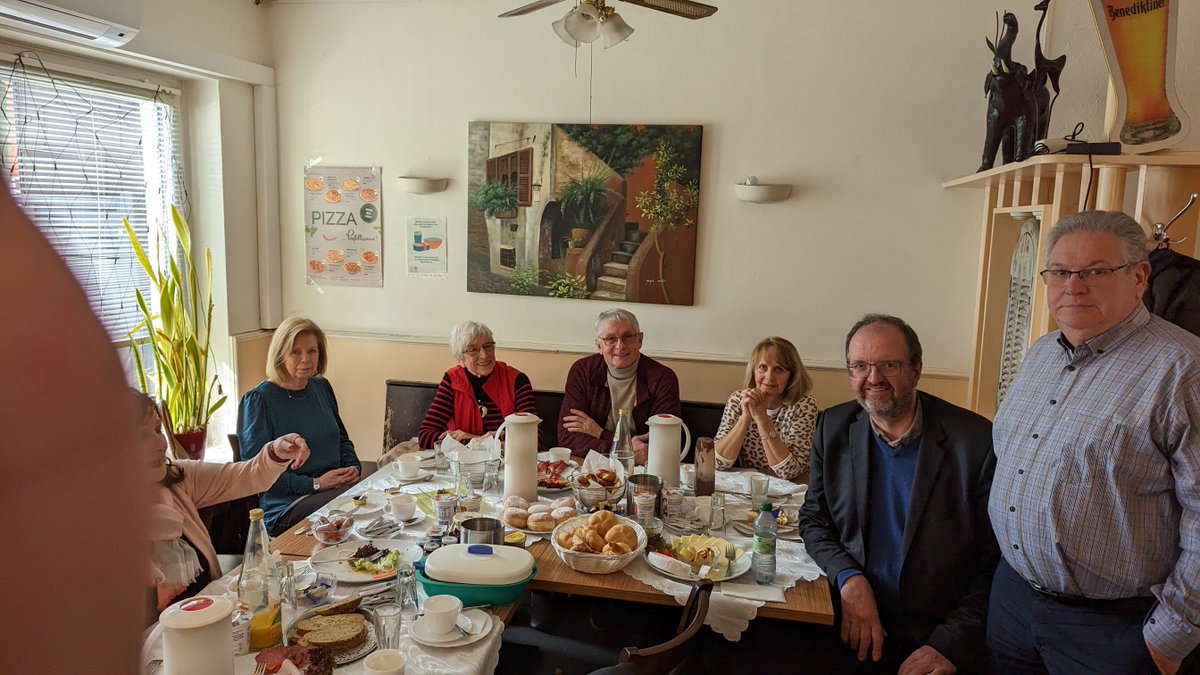 Als Gast auf dem Frauenpolitischen Frühstück der Kreisarbeitsgemeinschaft in Saarlouis. Echte Gleichstellung der Frauen in allen Lebensbereichen, in 2023, das muss Realität werden. Umgehend.