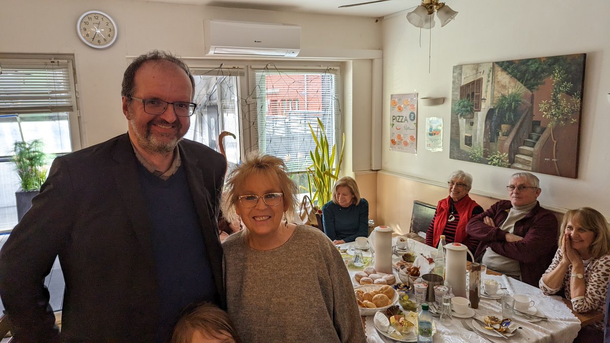 Spannende Diskussion mit der Betreiberin des "Zum Schwarzbachhofs". Die Saarlouiser Gastro ist der Magnet der Kreisstadt. Und die Situation für die Gastro wird immer heftiger. Da muss sich umgehend etwas tun.