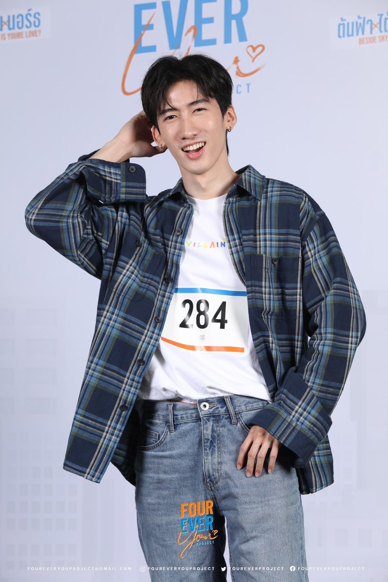 FoureverYouProject tweet media